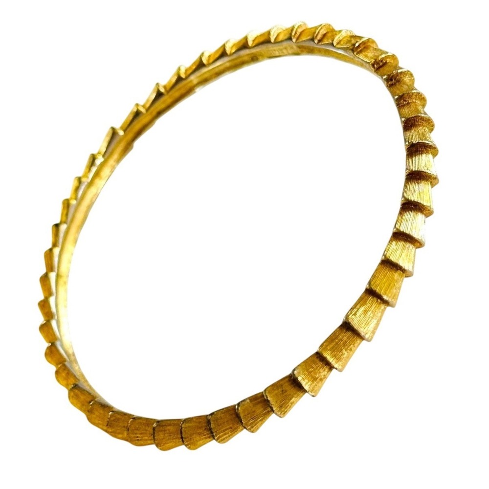 VTG Monet Gold tone‎ thin Bangle Bracelet Fluted Spiked designer MCM Retro 60s